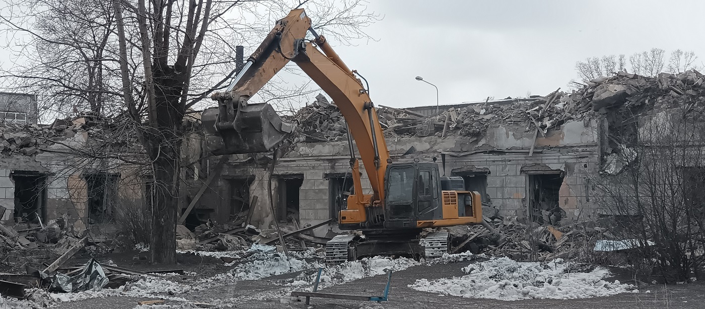 Демонтажные работы, услуги спецтехники в Новочебоксарске