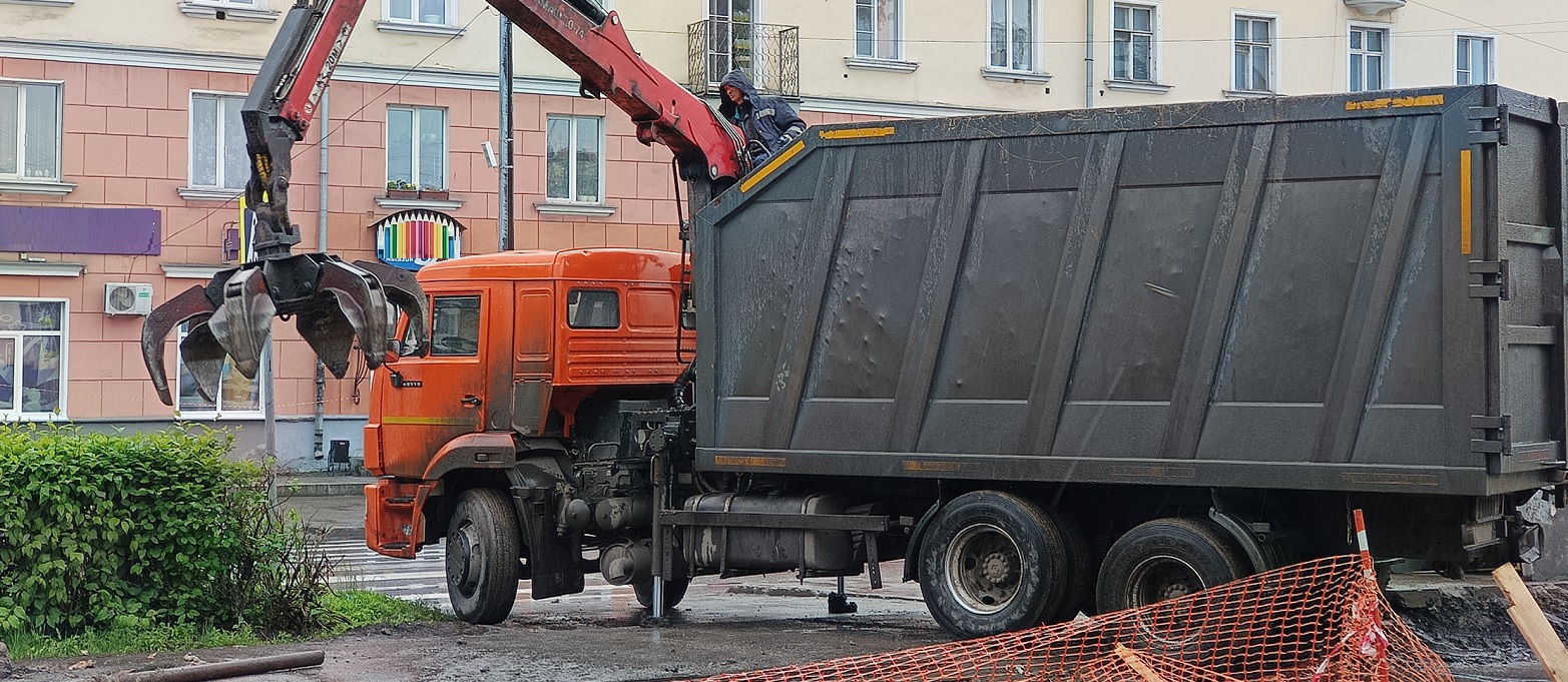 Услуги по ремонту ломовозов в Мариинском Посаде